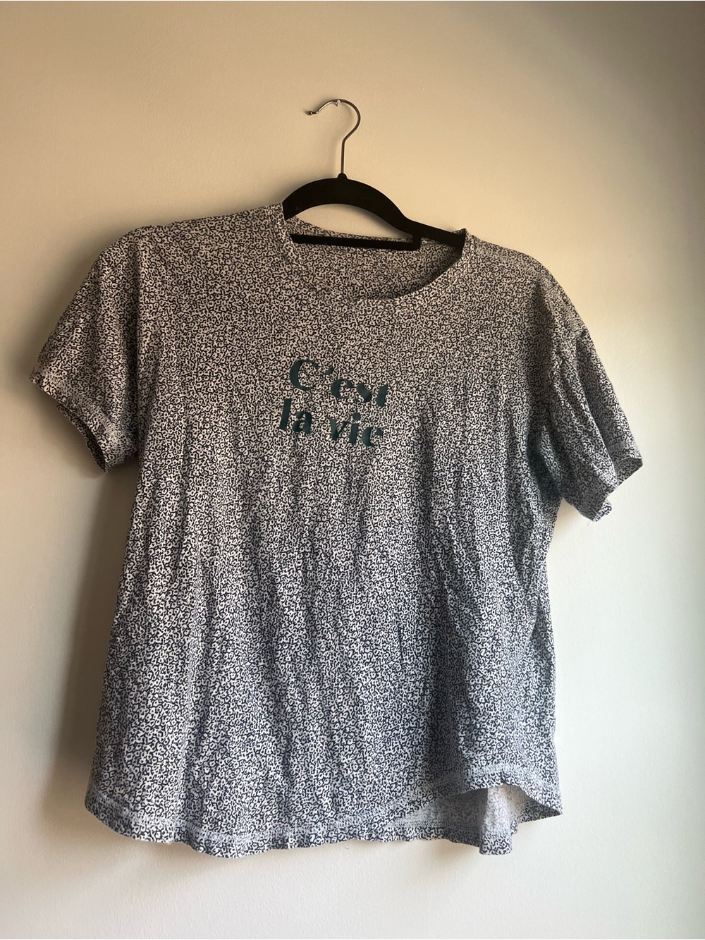 Anthropologie Grey Speckle Short-Sleeve Tee with Green 'C'est la vie' Graphic